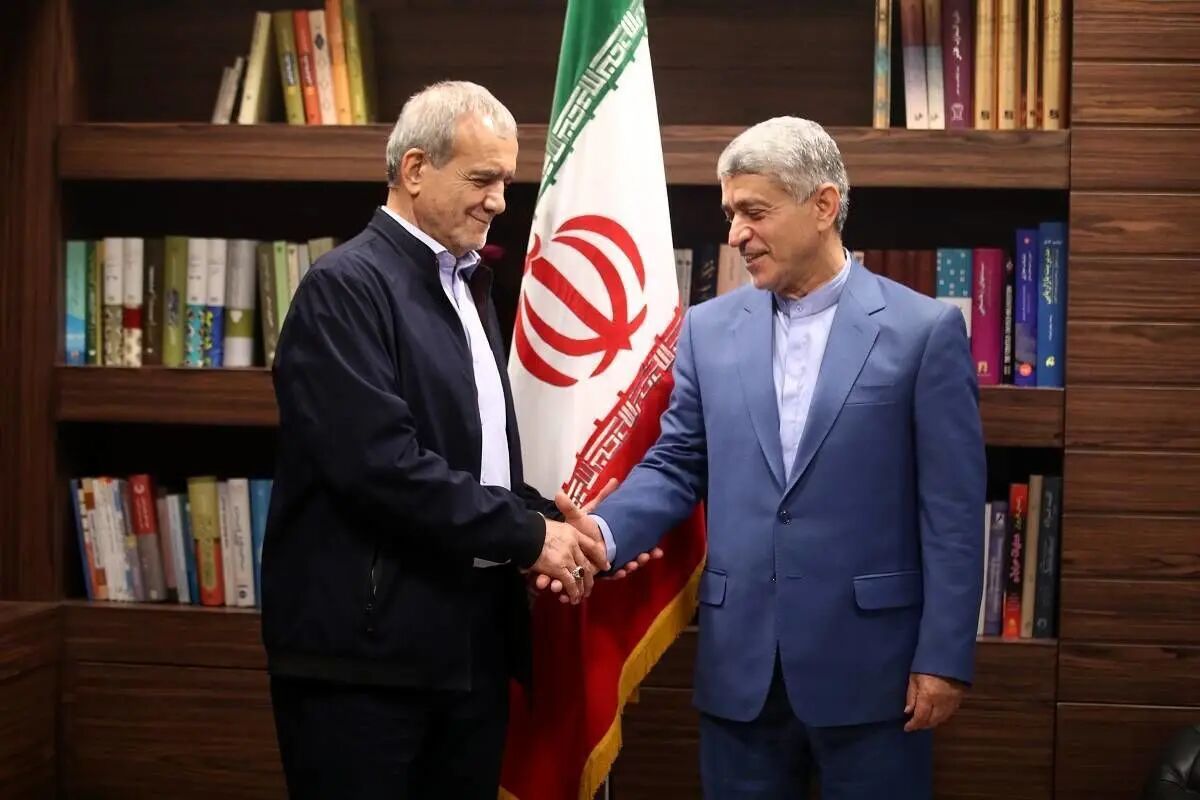 علی طیب‌نیا گزینه جدی پزشکیان برای وزارت اقتصاد