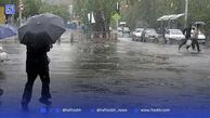 بارندگی بی‌وقفه در تهران ترافیک ساخت و آب‌گرفتگی آورد، اما مردم شاد بودند