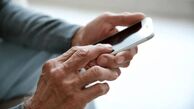 هشدار جدی برای سالمندان علاقه‌مند به گوشی و شبکه‌های اجتماعی