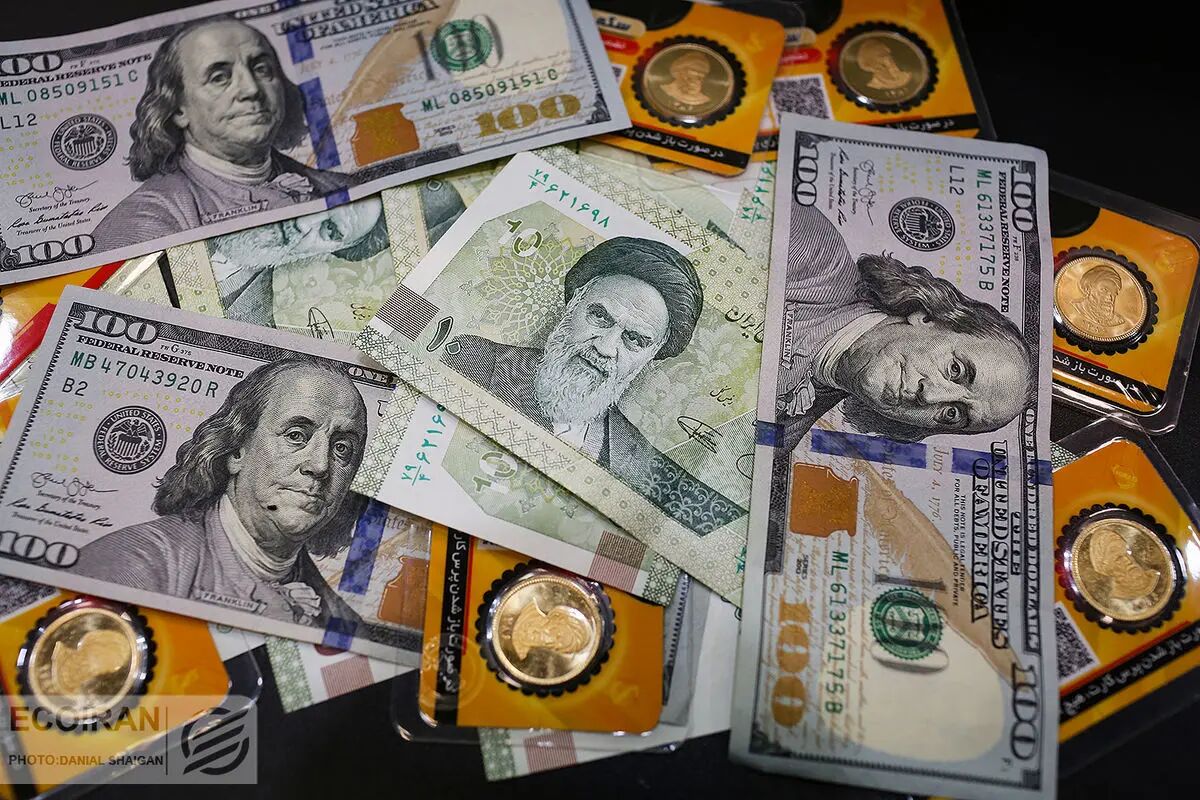 بازار طلا، ارز و سکه، دلار در آستانه ۸۲ هزار تومان + جزئیات کامل
