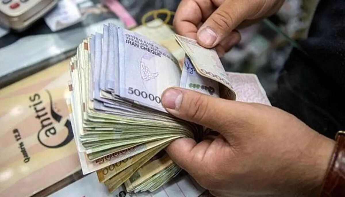 حقوق چه کسانی افزایش می‌یابد؛ جزئیات تصویب حقوق کارمندان