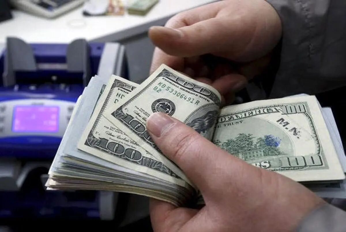 قیمت دلار امروز ۱۱ اردیبهشت ۱۴۰۴