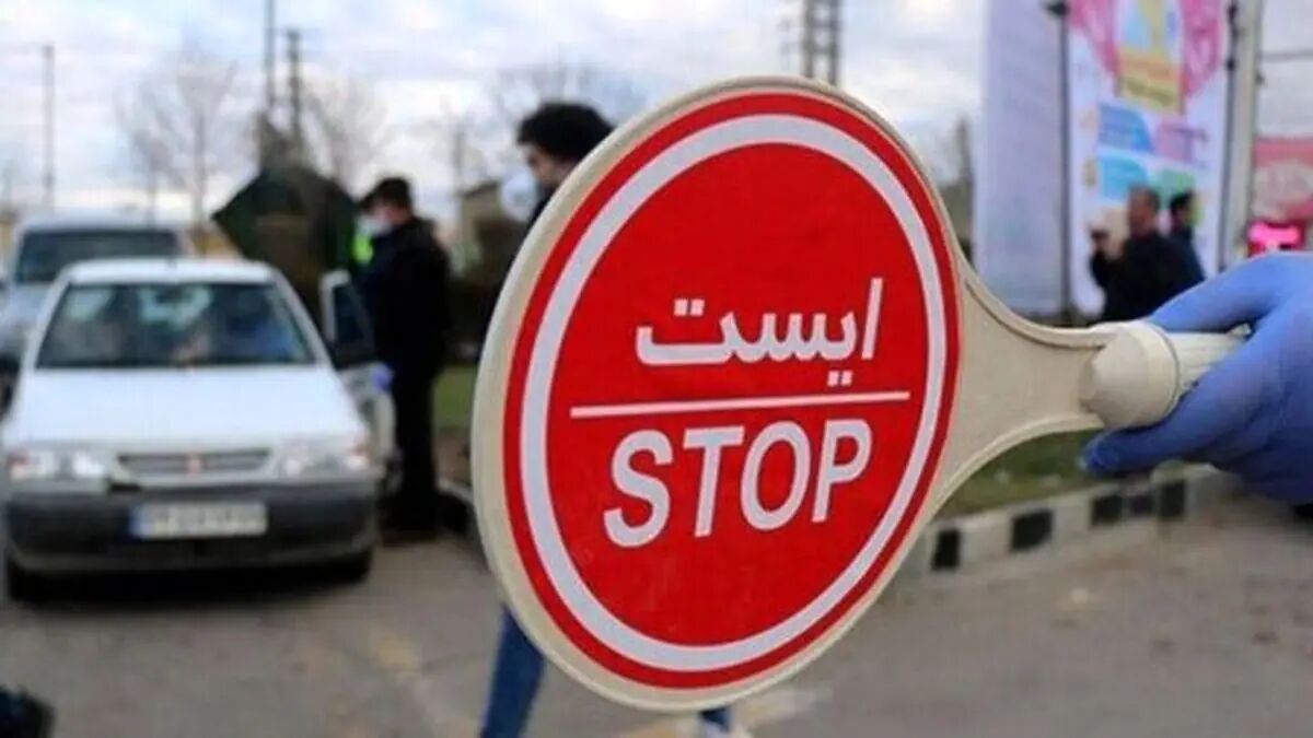 بدلکاری خطرناک روی سقف خودرو