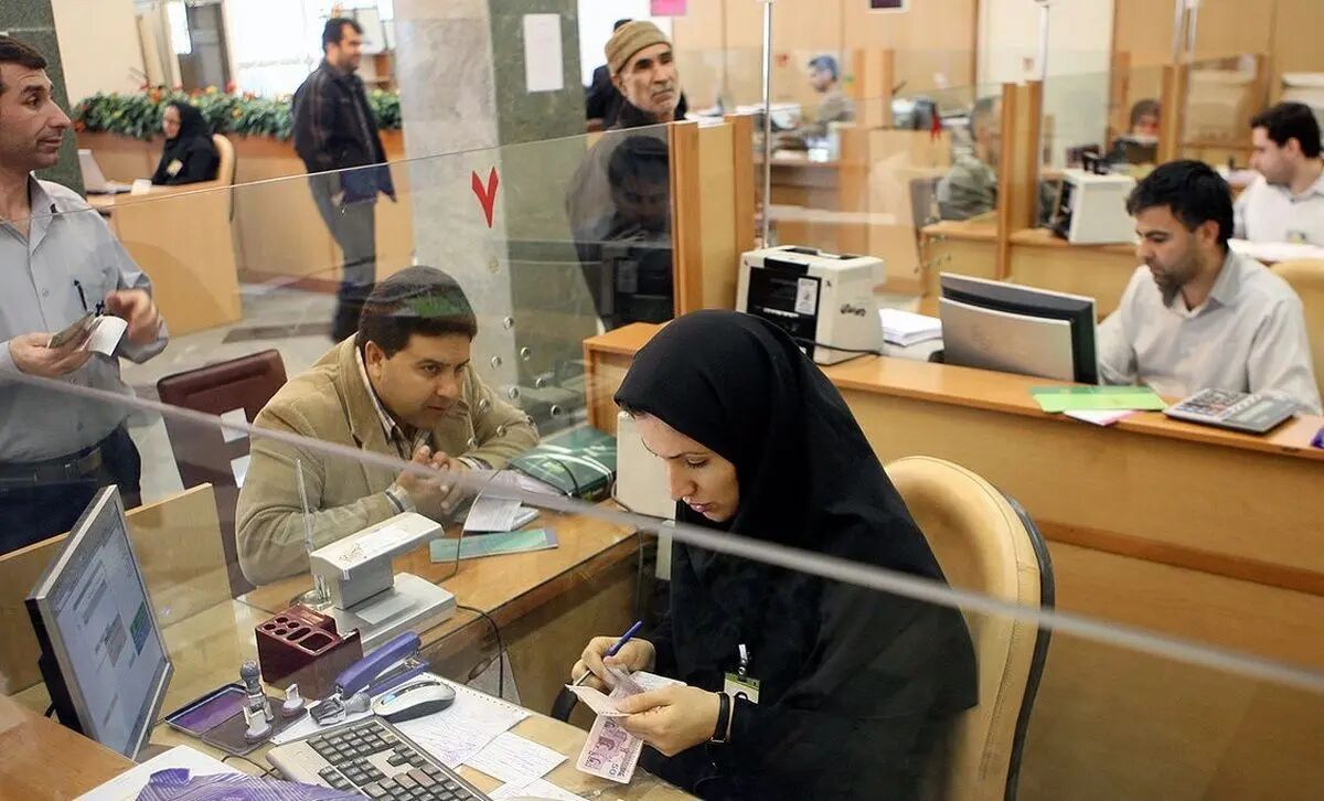پنجشنبه‌ها تعطیل رسمی، شعب کشیک بانک‌ها فعال است