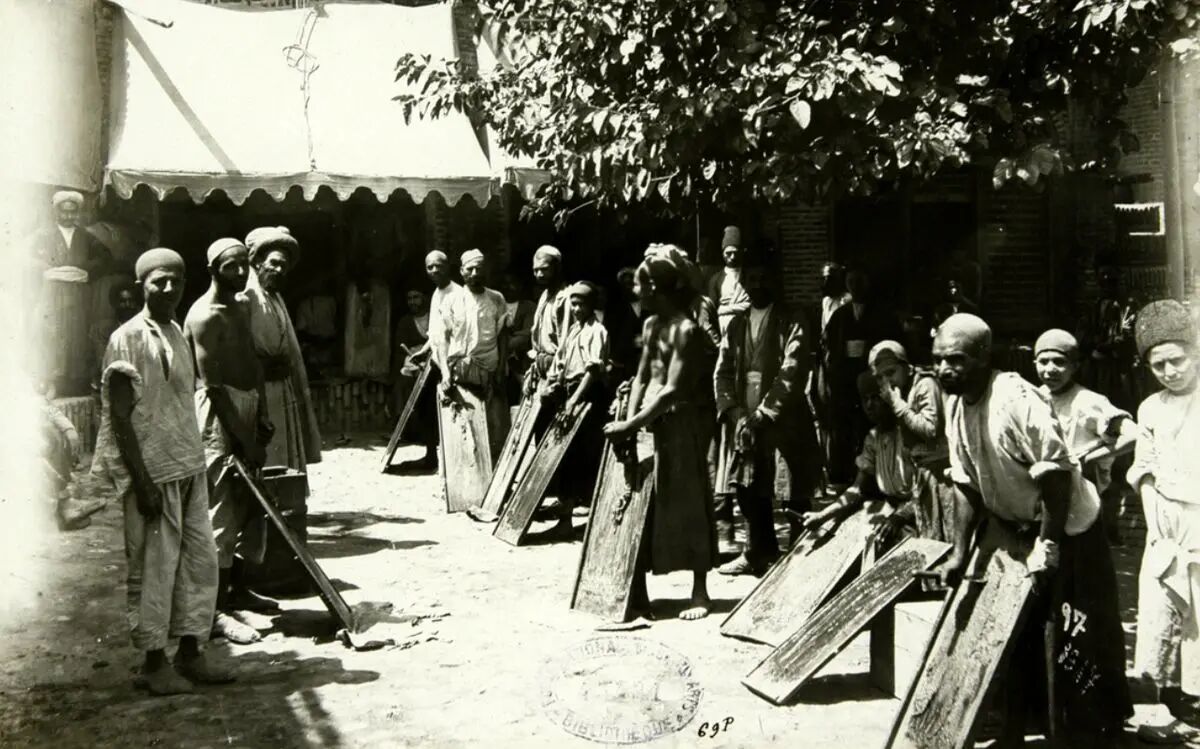 سفر در زمان؛ شکل خاص و زیبای بازار تهران در دوره قاجار (عکس)