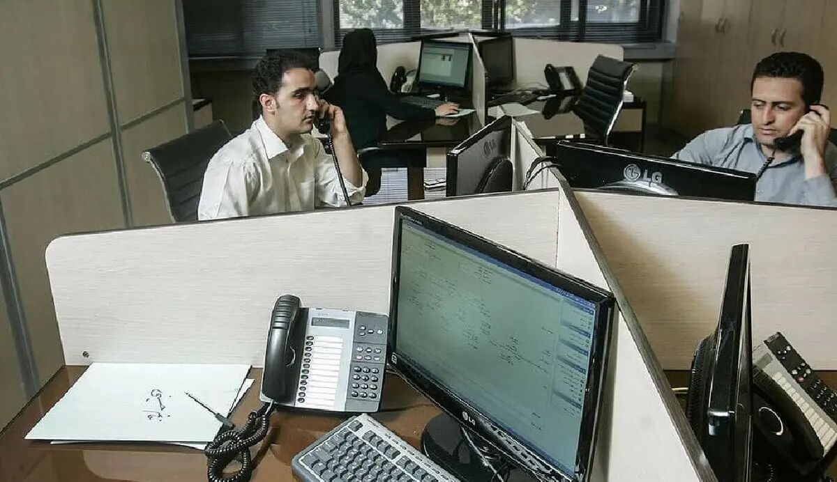 دورکاری کارکنان دستگاه‌های اجرایی شهر و استان تهران تا ۲۸ خرداد