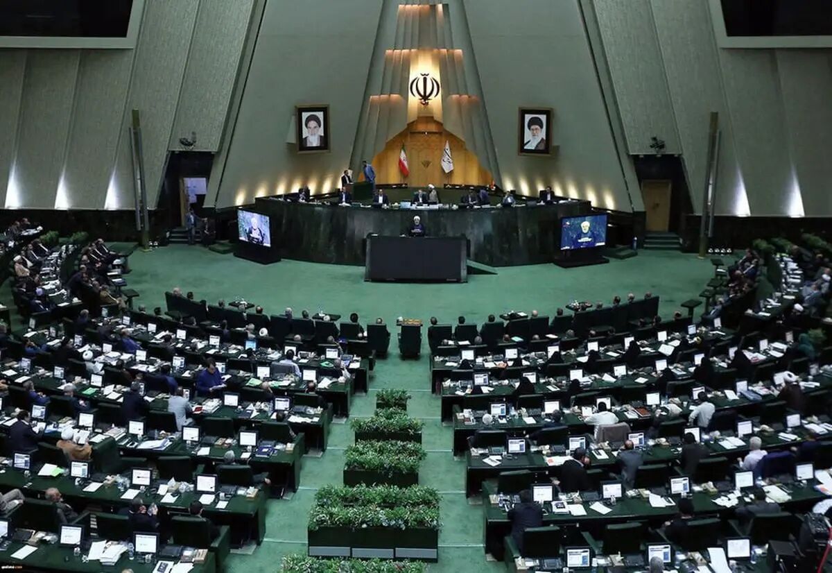 درخواست مجلس برای تعلیق همکاری با آژانس بین‌المللی