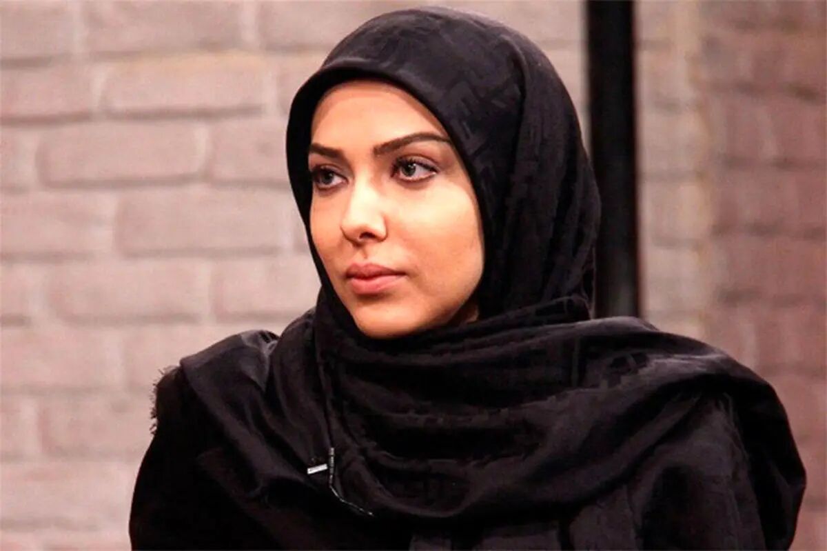 نگاهی به عکس های قدیمی لیلا اوتادی