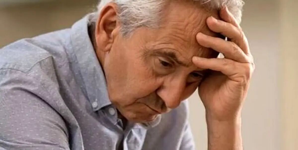 نشانه‌هایی از آلزایمر که با روند پیری طبیعی اشتباه گرفته می‌شوند