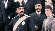 نقاشی ناصرالدین‌شاه از چهره زن رویایی‌اش در گوشه دفتر تمرین خوشنویسی