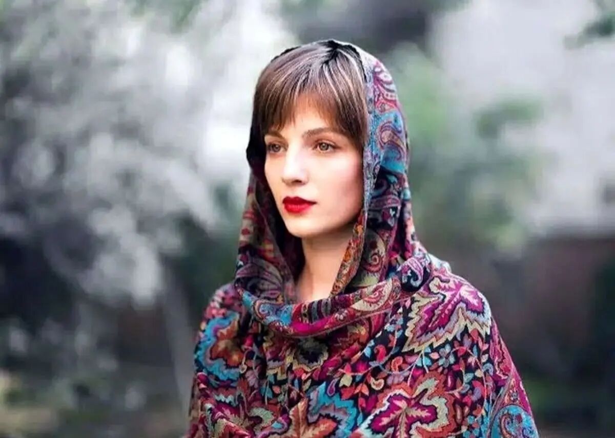 عکس پرتره شیرین سریال تاسیان