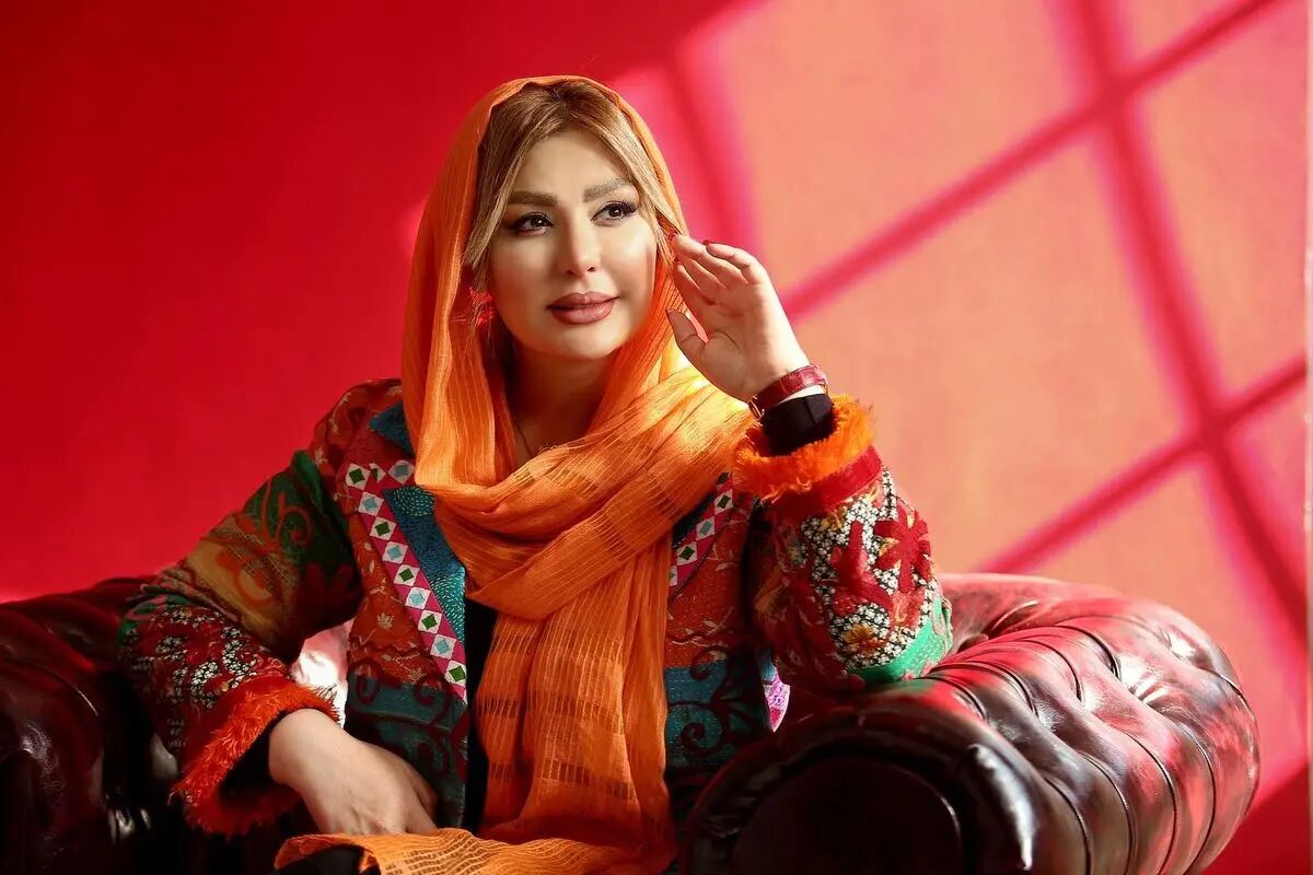 نیوشا ضیغمی و دخترش
