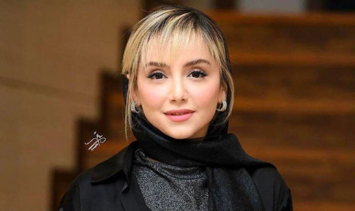 نازنین بیاتی و جلیقه‌ی سنتی