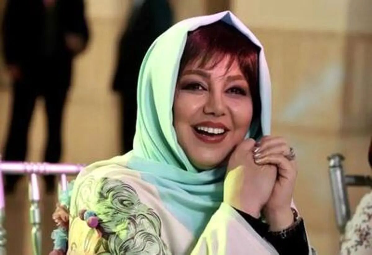 بهنوش بختیاری در کابین هواپیما
