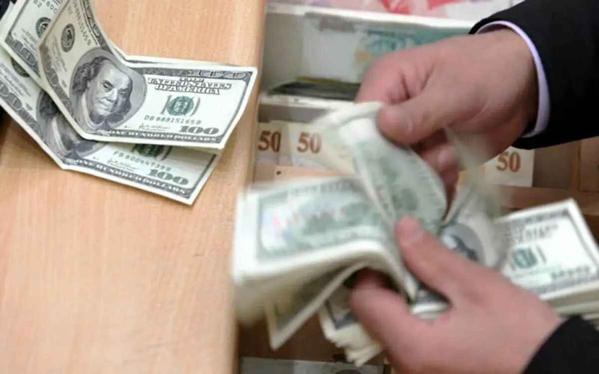 پیش بینی قیمت دلار پنجشنبه ۳۰ مرداد ۱۴۰۴