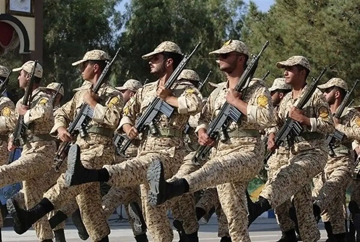 خدمت سربازی اختیاری شد