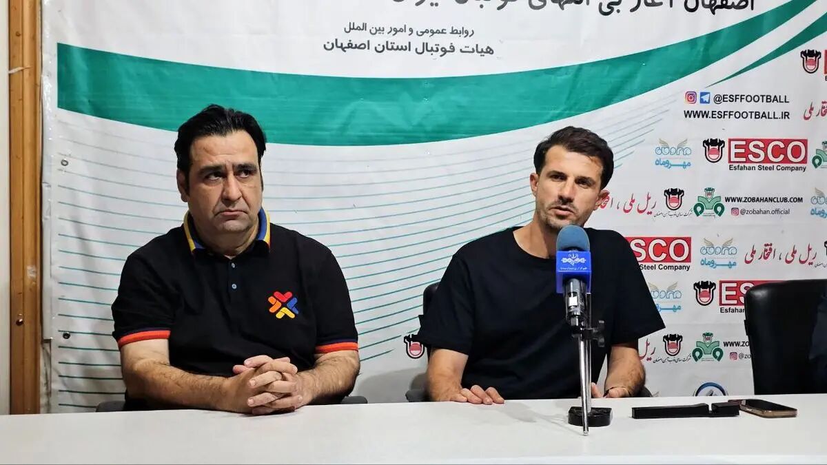 تمجدید قاسم حدادی فر از بازیکنان ذوب آهن با وجود شکست