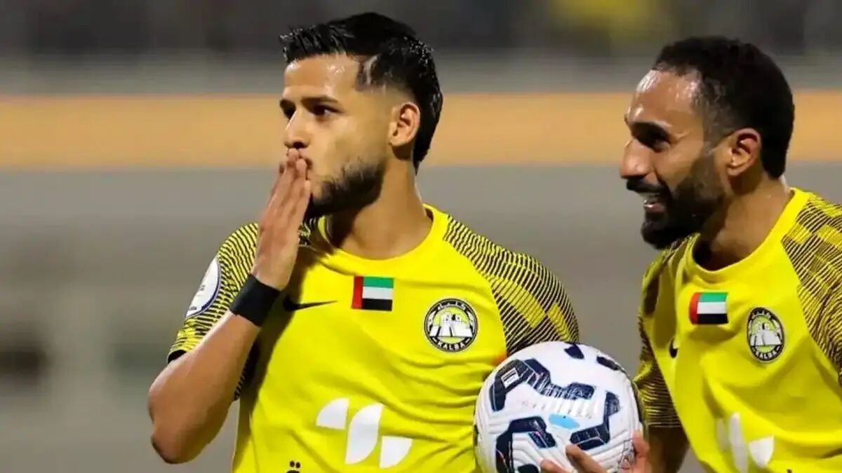 قائدی عالی است باید دنبال جانشین او باشیم