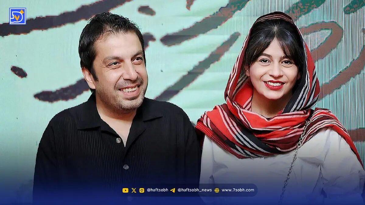 عباس جمشیدی‌فر در آغوش پدر