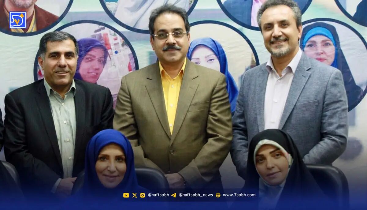 بیوگرافی مجریان به خانه برمی گردیم