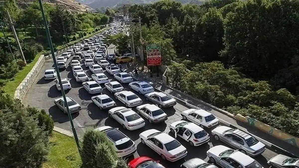 خروجی گیلان با ترافیک فوق سنگین 15 کیلومتری مواجه شد