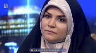 عکس ها / نگاهی به خانه ساده و شیک سحر امامی، مجریِ شیر زن ایرانی / از مبلمانی گرم و لوسترهای عهد بوقی تا پرده‌های حریر و تابلو دیواریِ ... با پسرک بانمک چشم درشتش ...