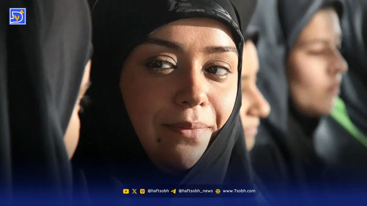 نگاهی به چیدمان خلاقانه و ایرانی‌پسند منزل الهام چرخنده، بازیگر سریال «آوای باران» و همسرش / از مبلمان مدرن و پرده‌های اعیانی تا سلیقه خاص خانوم هنرمند