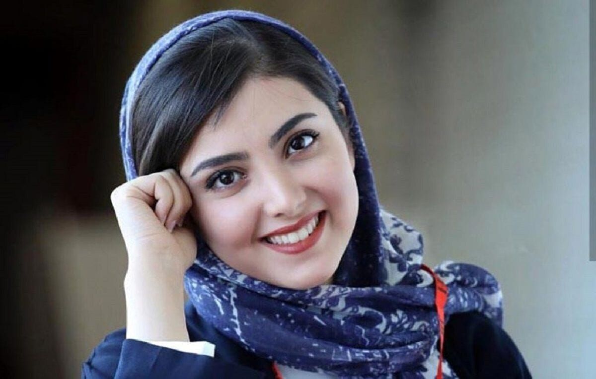 اتاق خواب سبز و پرنشاط زیبا کرمعلی، رتبه‌ی 8 کنکور هنر و بازیگر فیلم‌های لاتاری و دینامیت / از درخت تو گلدون تا تابلوهای دیواری