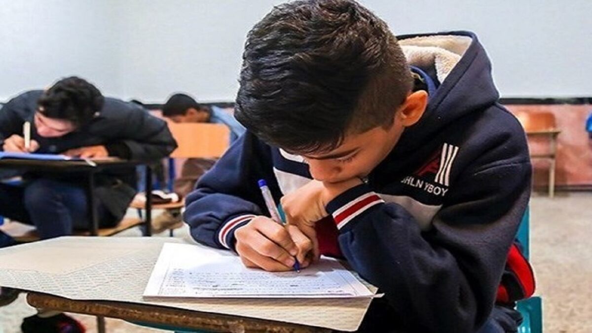 امتحانات مدارس فردا چهارشنبه 10 دی 1404 برگزار می‌شود؟
