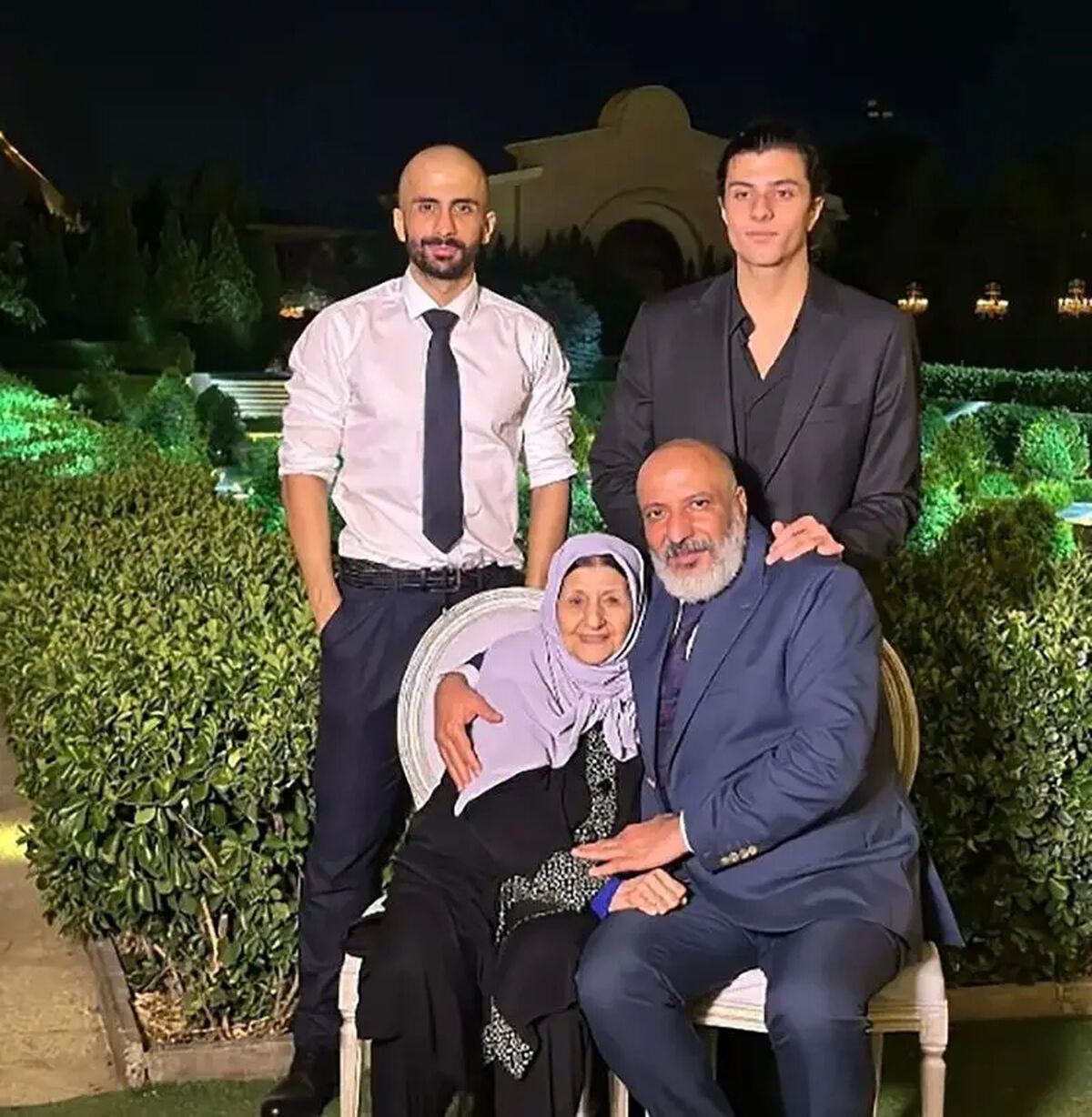 تصاویر/ رونمایی از امیر جعفری، همسر همای سریال پایتخت، از سه برادر و مادر خوش‌خنده‌اش