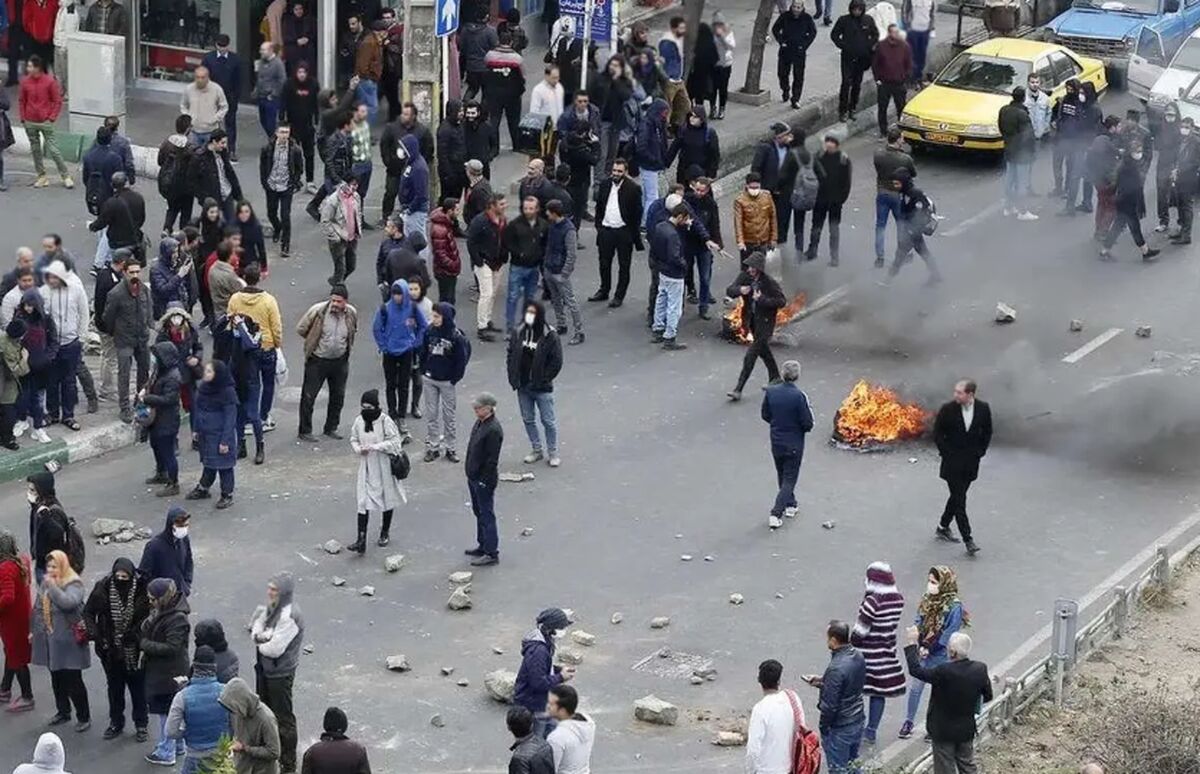 راه‌حل عبور از شرایط کنونی، تشکیل دولت رفاه است