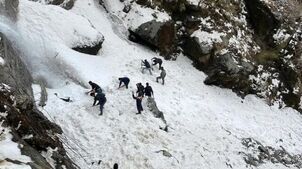 کشف بقایای اجساد ۵ کوهنورد در ارتفاعات نپال