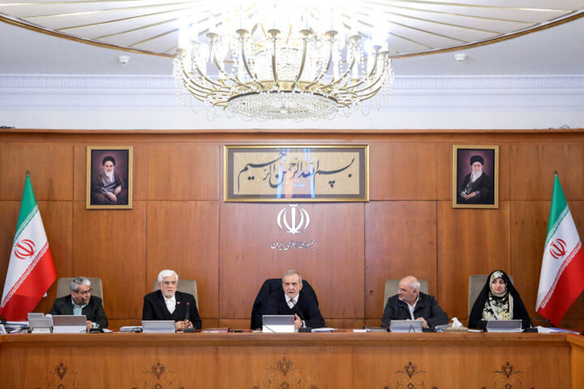 سورپرایز دولت / مبلغ دقیق عیدی کارکنان دولت مشخص شد