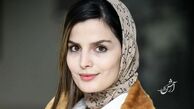 عکس| سفر در زمان؛ تیپ و چهرۀ «غزاله اکرمی» (سوجان) در اکران «بچه‌ی مردم»