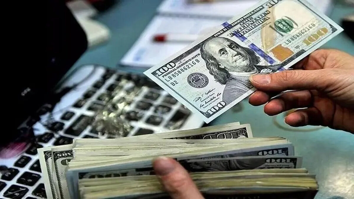 پیش‌بینی قیمت دلار چهارشنبه ۶ اسفند ۱۴۰۴