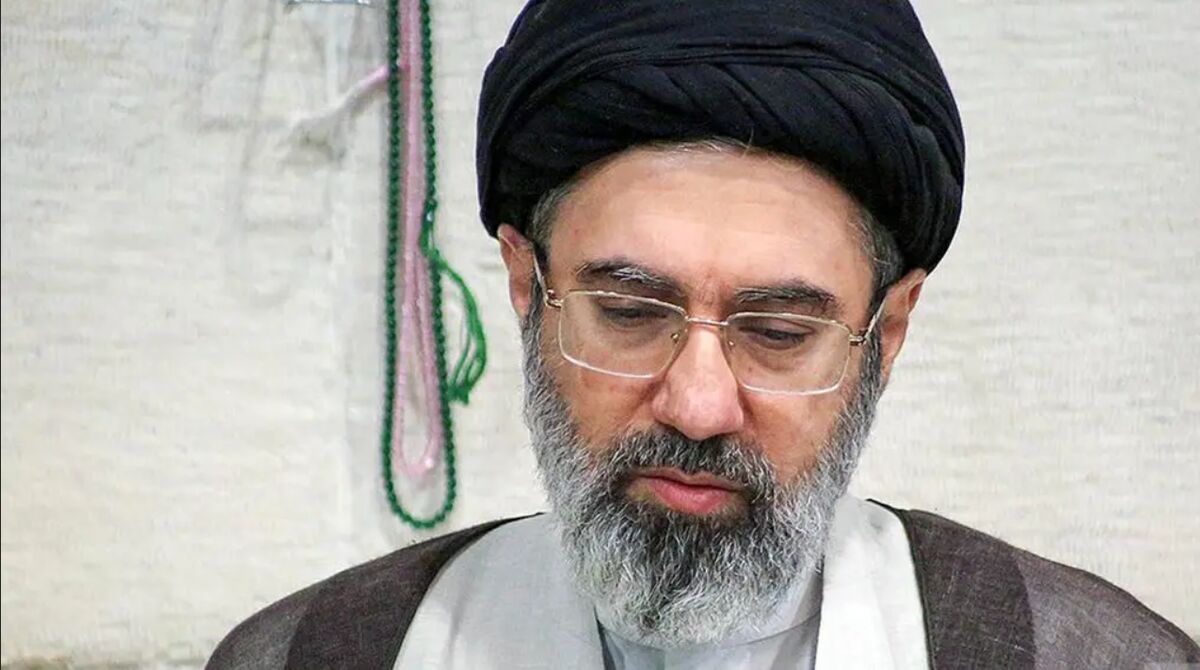 آخرین عکس های عروس و نوه رهبرانقلاب که در بیت رهبری شهید شدند