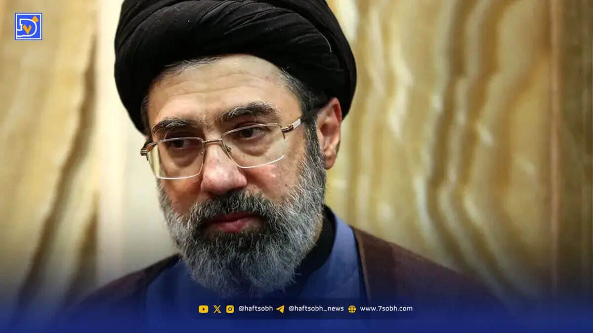 عکس های خانوادگی مجتبی خامنه ای پر از ساده زیستی و وقار / دختر و پسری که پدربزرگ و مادرشان آسمانی شد