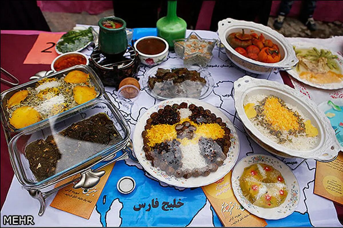 ۱۰ غذای مناسب سفره شب عید از تمام نقاط ایران