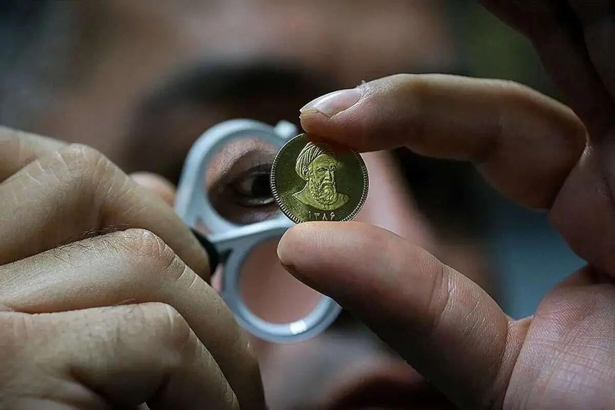 آخرین قیمت طلا و دلار امروز پنج‌شنبه 6 فروردین۱۴۰۴
