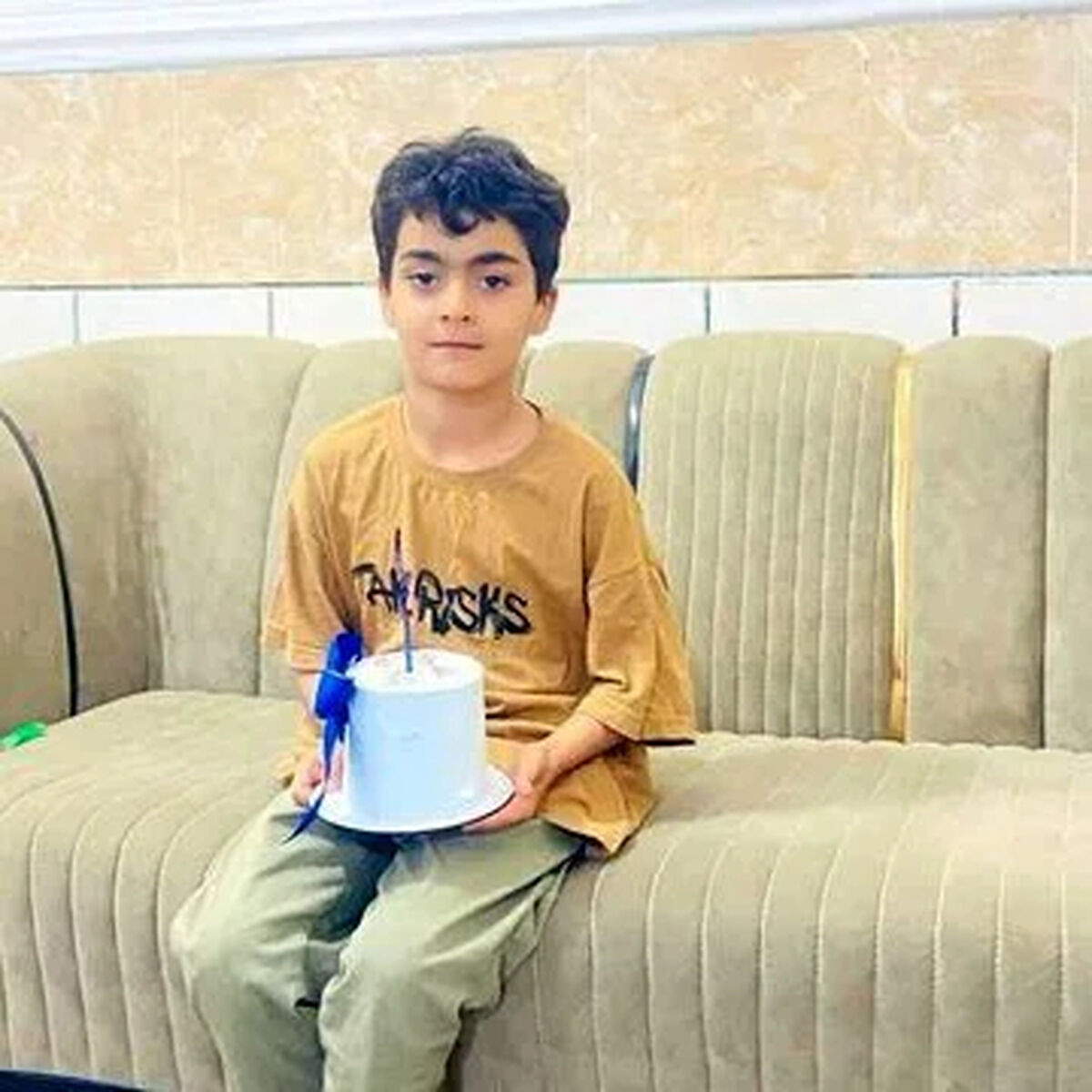 روایت تکان دهنده درباره تنها دانش آموز مفقودالاثر مدرسه میناب/ پدر ماکان: یا در سردخانه ام یا در خانه چشم انتظار