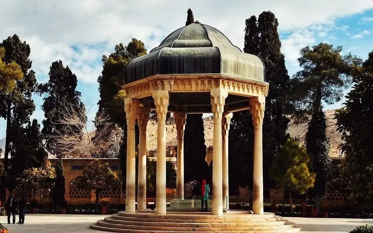 فال حافظ امروز شنبه 29 فروردین ماه 1405