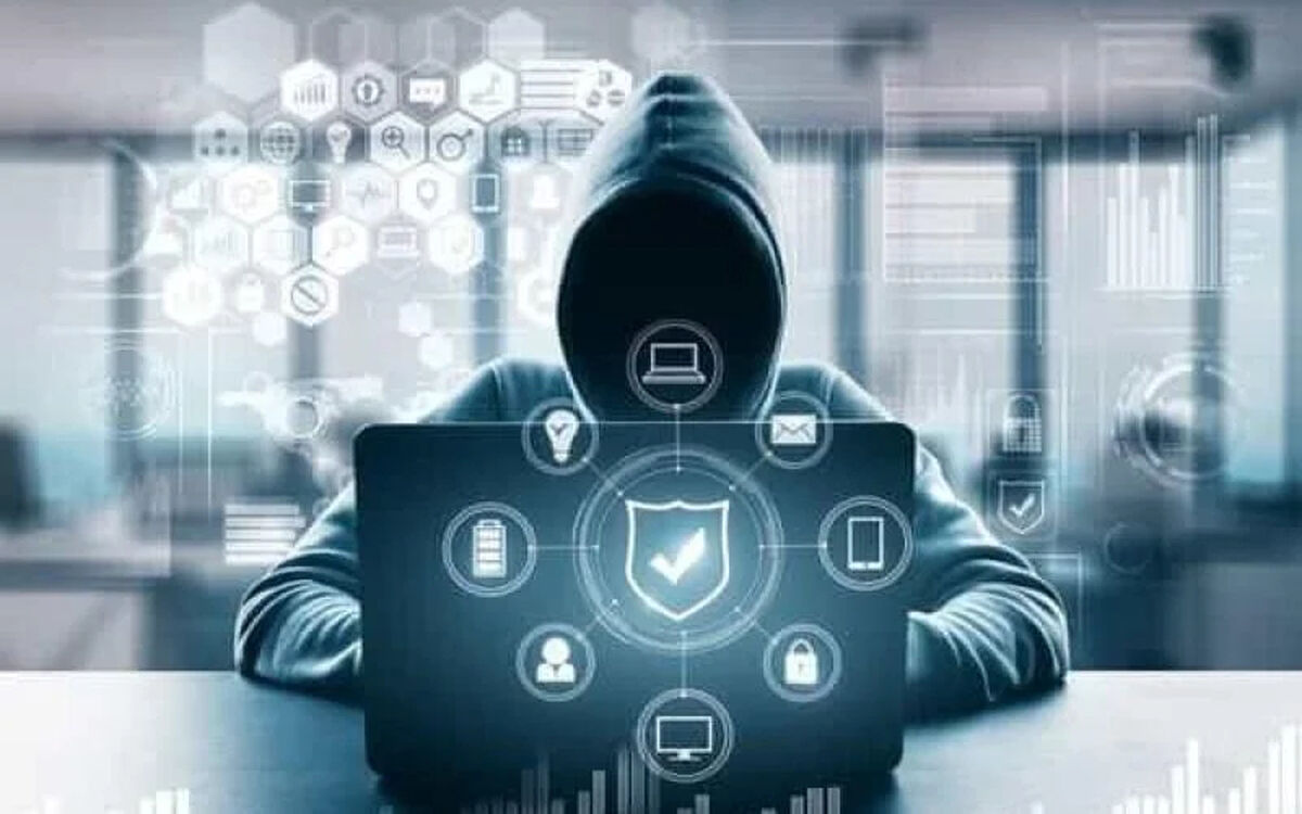 تکذیب هک همراه اول با گروهی هکری جوجه اردک زشت