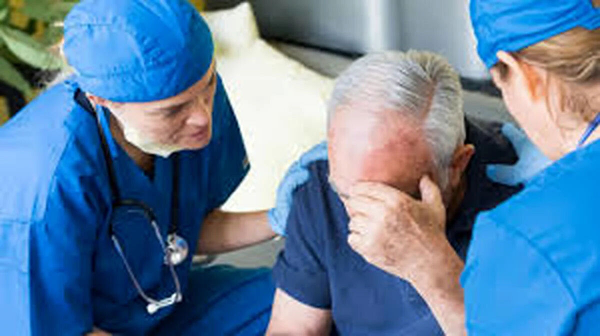 هشدار؛ این علائم یعنی سکته کوچک در راه است!