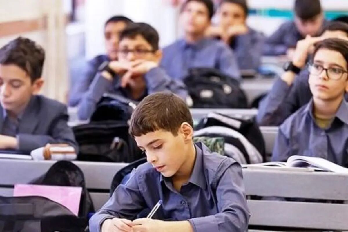 آخرین وضعیت تعطیلی مدارس فردا یکشنبه ۶ اردیبهشت ۱۴۰۵ / آیا مدارس فردا تعطیل است؟