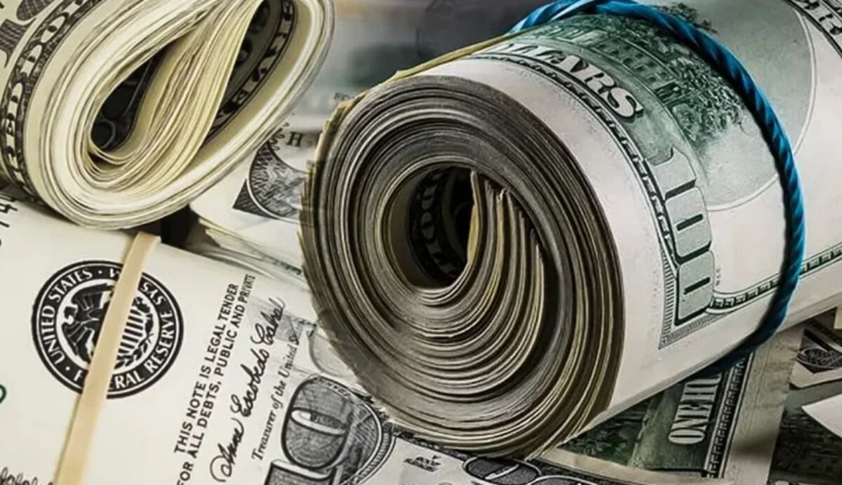 جدیدترین قیمت دلار در بازار امروز / دلار 6 هزار تومان ریزش کرد