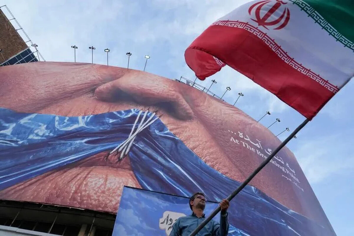 پانه‌تا: ترامپ آمریکا را در موضع مذاکراتی بدی با ایران قرار داده است
