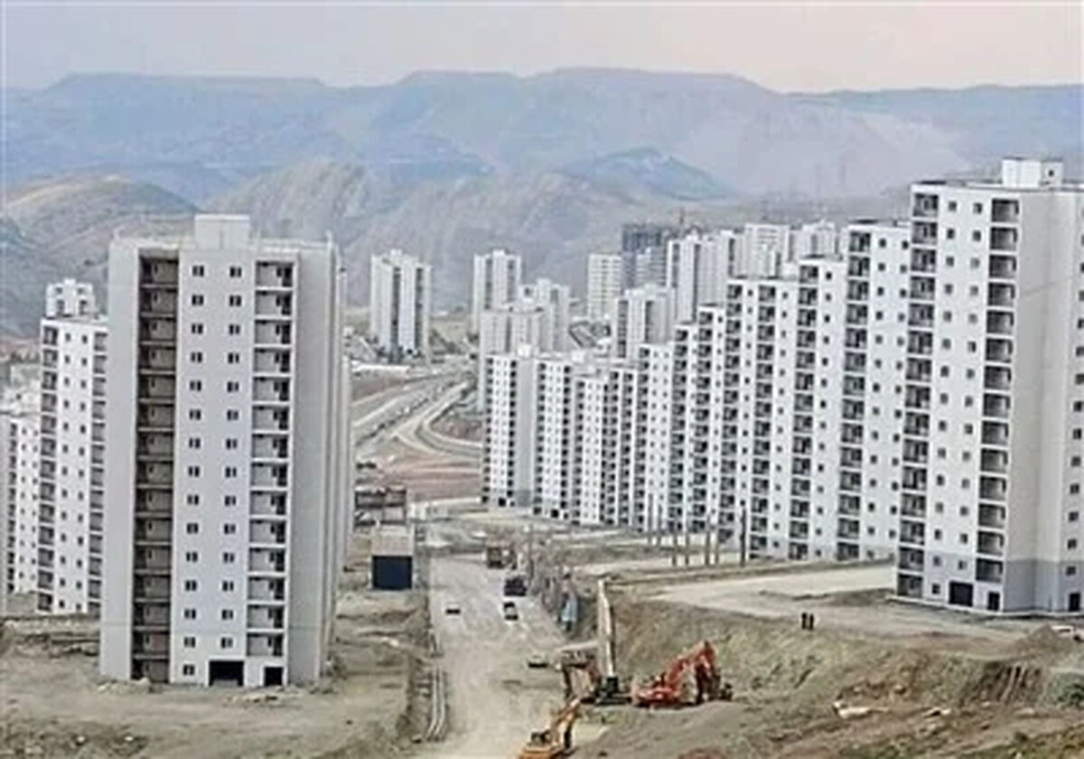 سلیمی: دولت در برابر افزایش قیمت مسکن تماشاگر نباشد