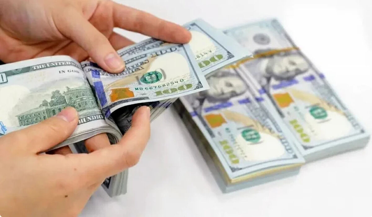 آخرین تغییر قیمت دلار امروز شنبه 26 اردیبهشت 1405