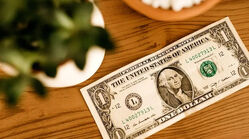 قیمت دلار امروز دوشنبه 25 خرداد 1405؛ ریزش 5150 تومانی