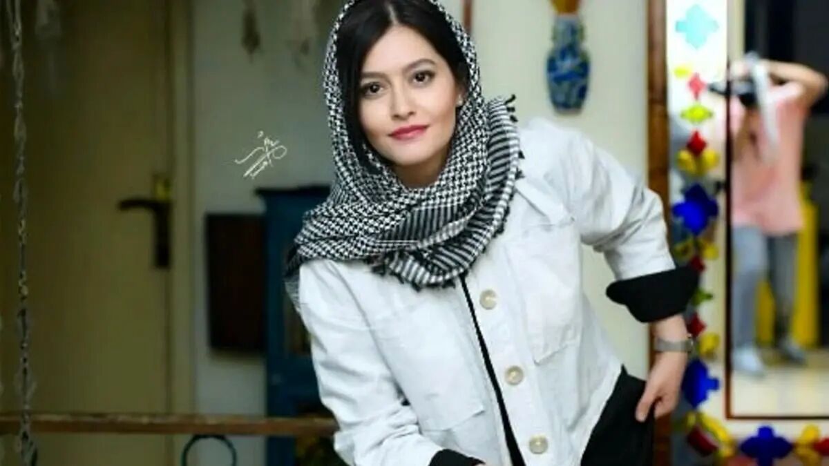 عکس خصوصی از جشن تولد پردیس احمدیه با لباس ساده تابستانی